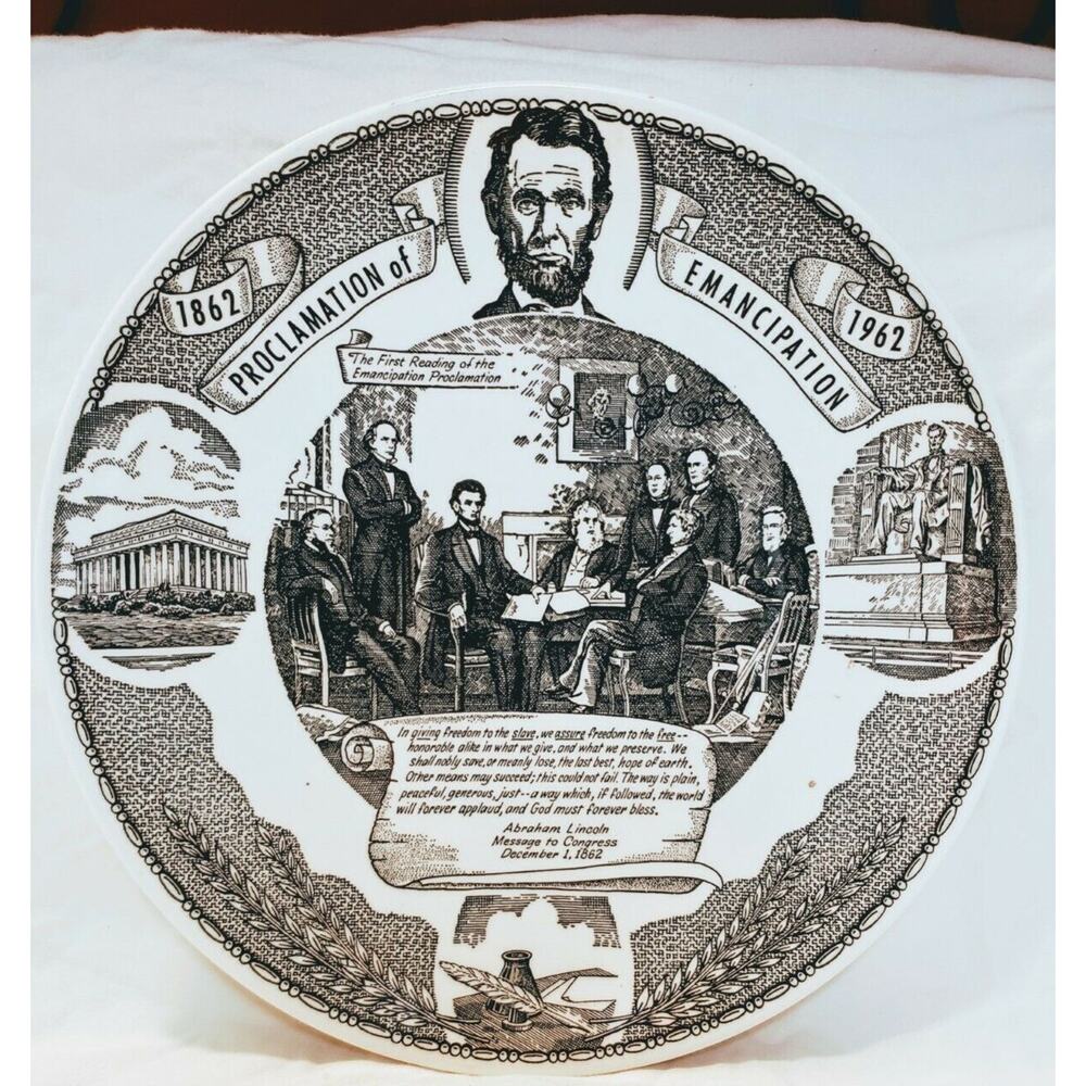 Vintage Abraham Lincoln Kettlesprings Kilns Alliance Ohio Plate KG75S 1962